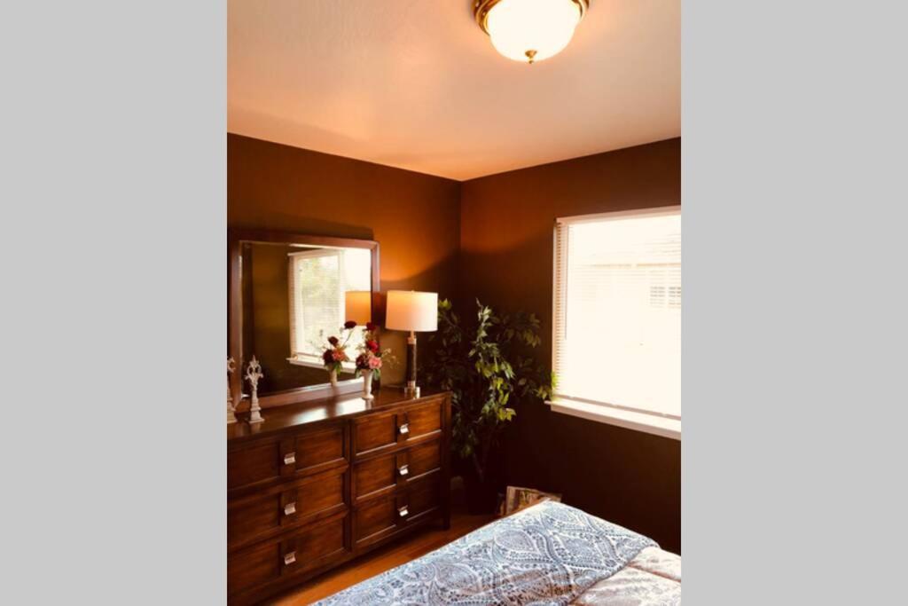 Luxury Stay Near Santana Row For Vacation/Business 聖荷西 外观 照片